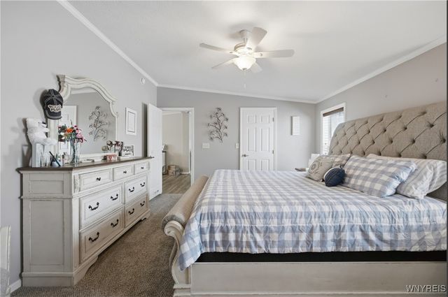 5455 Southwestern Boulevard 21, Hamburg, NY 14075