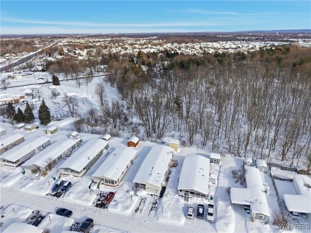 5455 Southwestern Boulevard 21, Hamburg, NY 14075