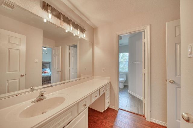 9606 Oakland Lake Way, Missouri City, TX 77459