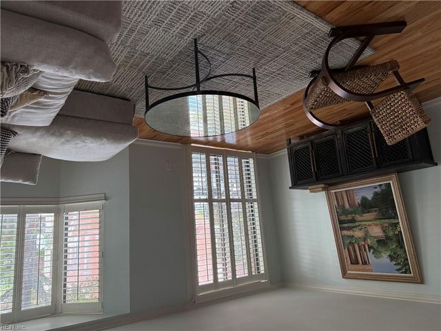 421 W Bute St Apt 203, Norfolk, VA 23510