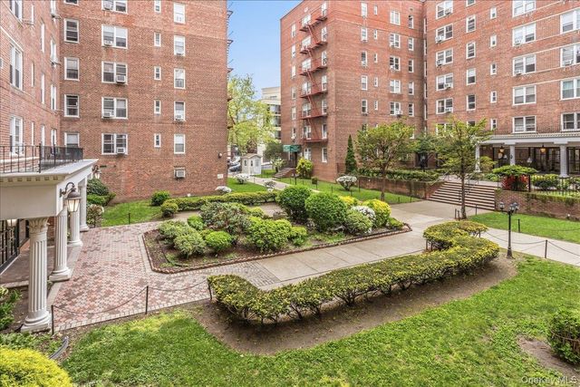 105-38 63rd Drive 1N, Forest Hills, NY 11375