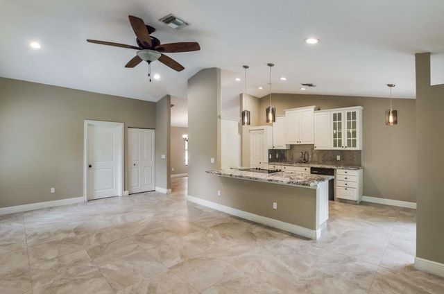 2713 Yarmouth Drive, Wellington, FL 33414