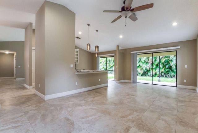2713 Yarmouth Drive, Wellington, FL 33414