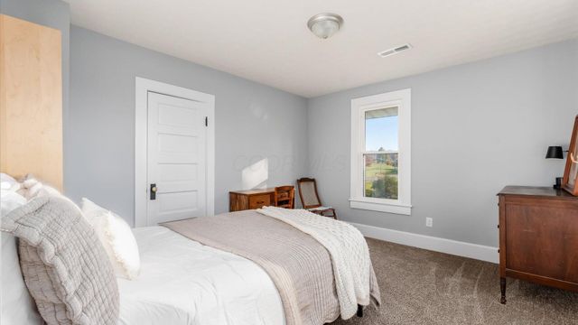 1953 Horns Hill Road NE, Newark, OH 43055