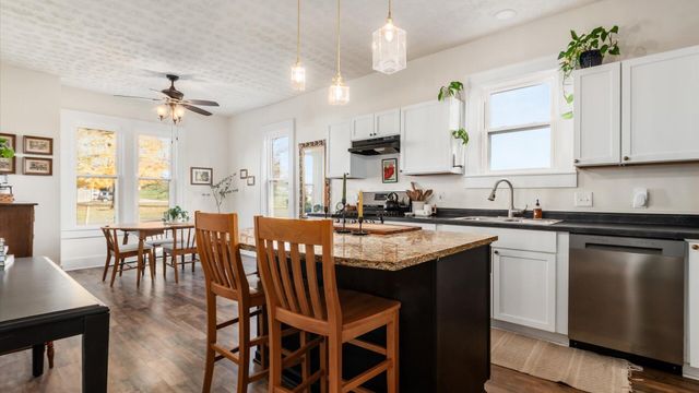 1953 Horns Hill Road NE, Newark, OH 43055