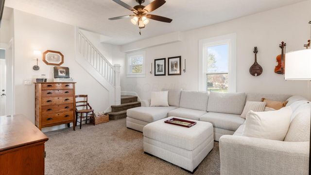 1953 Horns Hill Road NE, Newark, OH 43055