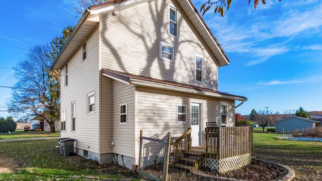 1953 Horns Hill Road NE, Newark, OH 43055