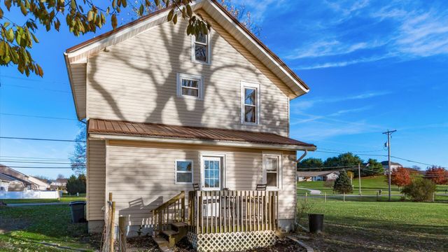 1953 Horns Hill Road NE, Newark, OH 43055