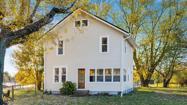 1953 Horns Hill Road NE, Newark, OH 43055