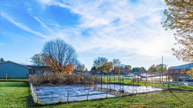 1953 Horns Hill Road NE, Newark, OH 43055