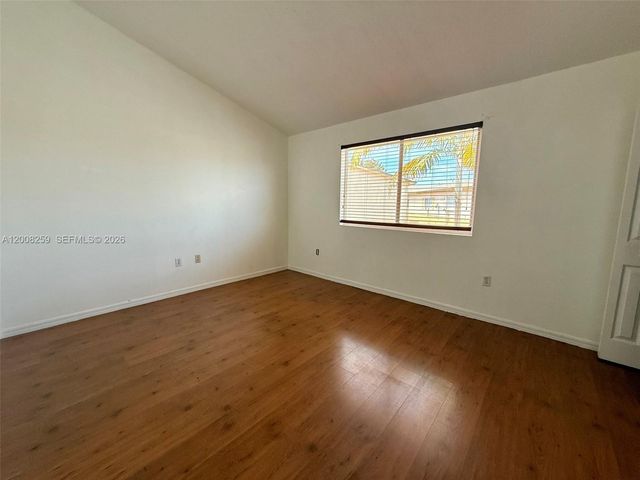 6235 SW Kendale Lakes Cir 239, Miami, FL 33183