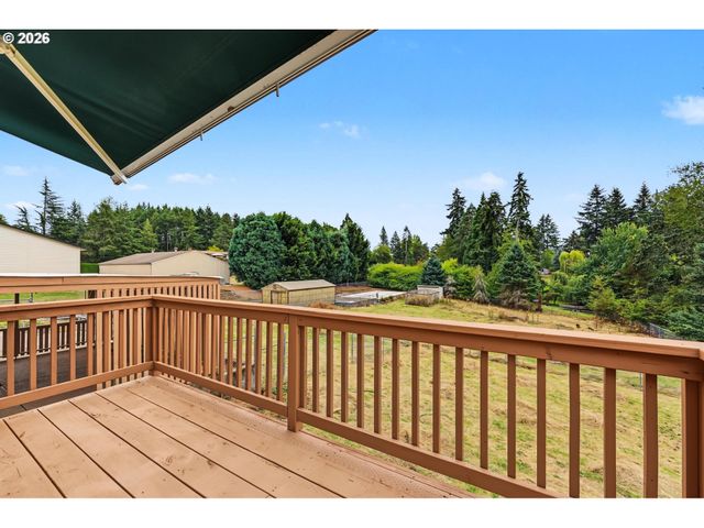17610 Se SUNNYSIDE Rd, Damascus, OR 97089