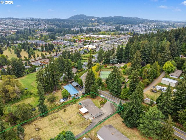 17610 Se SUNNYSIDE Rd, Damascus, OR 97089