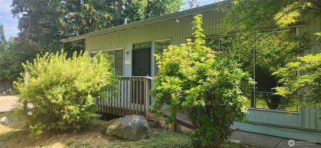 2447 Erlands Point Road NW, Bremerton, WA 98312