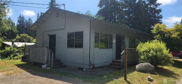 2447 Erlands Point Road NW, Bremerton, WA 98312