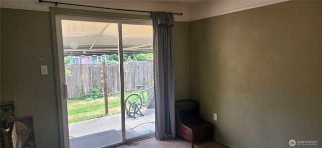 2447 Erlands Point Road NW, Bremerton, WA 98312