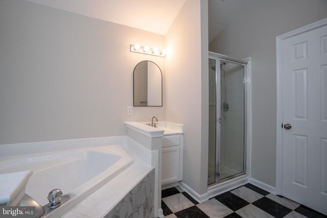 11424 NEELSVILLE CHURCH RD, Germantown, MD 20876