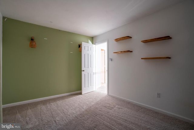 11424 NEELSVILLE CHURCH RD, Germantown, MD 20876