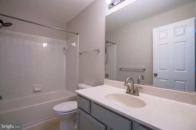11424 NEELSVILLE CHURCH RD, Germantown, MD 20876