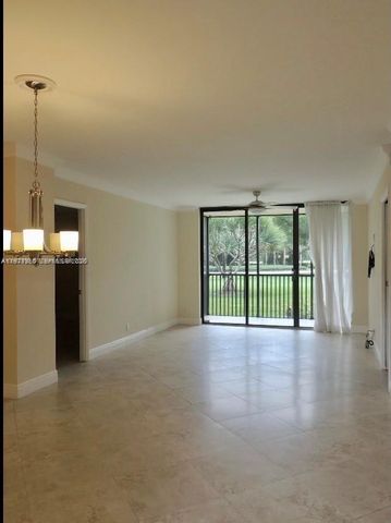 3101 N Country Club Drive 107, Aventura, FL 33180