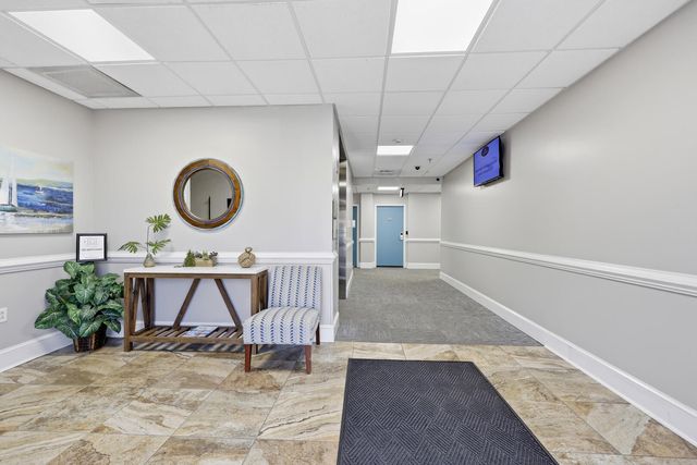 1245 Graves Harbor TRL 2101, Huddleston, VA 24104