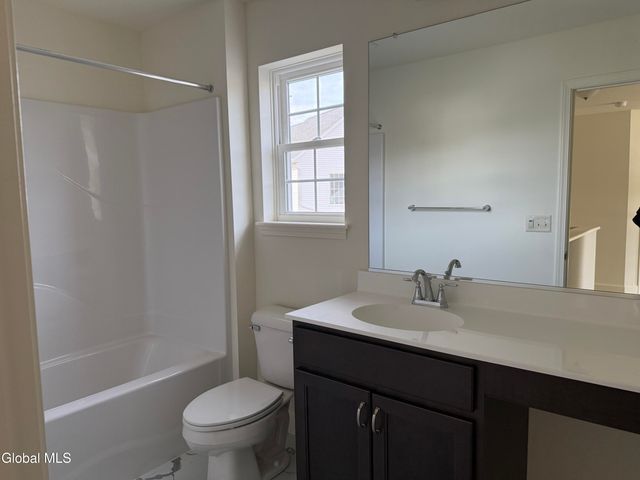 1B Lavender Way, Malta, NY 12019