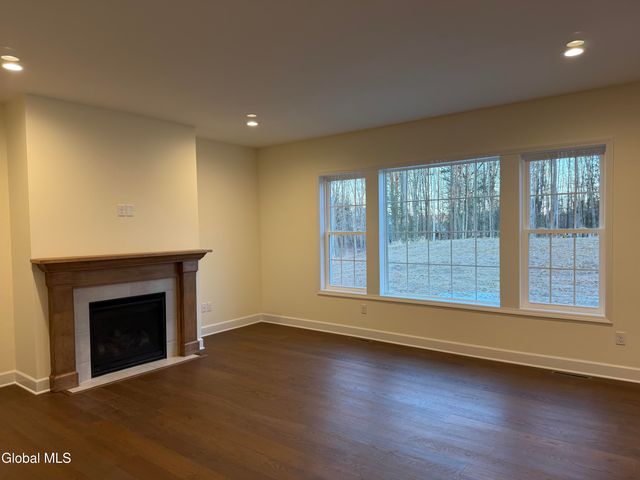 1B Lavender Way, Malta, NY 12019