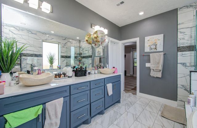 126 Road 5210, Cleveland, TX 77327