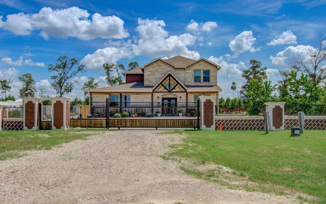 126 Road 5210, Cleveland, TX 77327