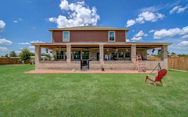126 Road 5210, Cleveland, TX 77327