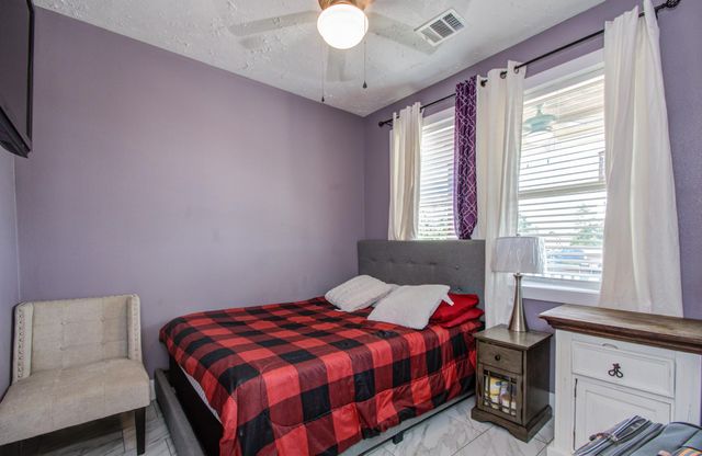 126 Road 5210, Cleveland, TX 77327