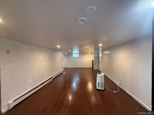6 Lannis Avenue, New Windsor, NY 12553