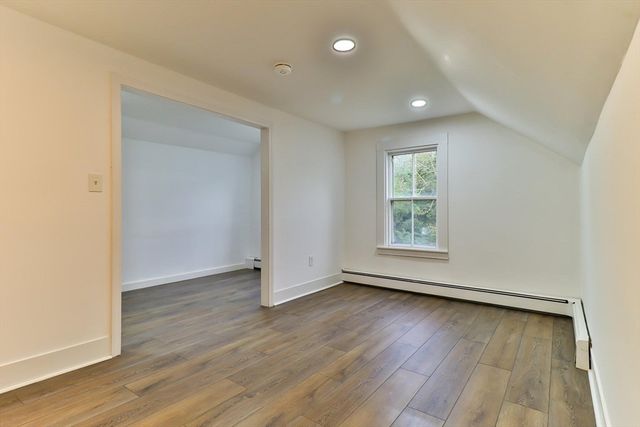 194 Main St, Dennis, MA 02638