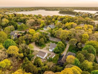 194 Main St, Dennis, MA 02638