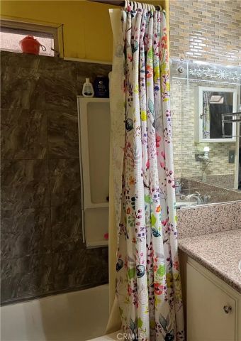 718 Sycamore 21, Vista, CA 92083