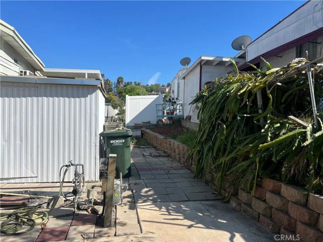 718 Sycamore 21, Vista, CA 92083