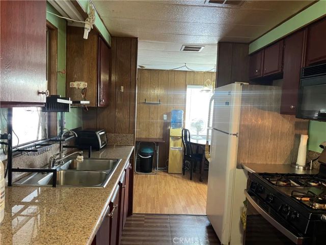 718 Sycamore 21, Vista, CA 92083