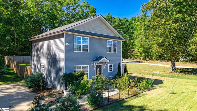 308 Burgess School Road, Pelzer, SC 29669