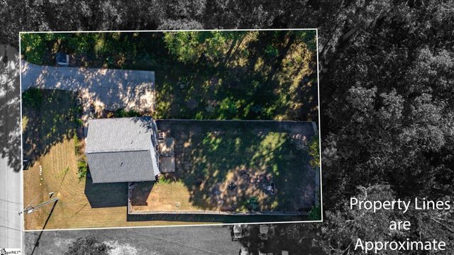 308 Burgess School Road, Pelzer, SC 29669