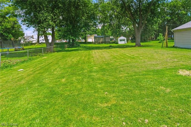 222 Genoa Avenue SW, Massillon, OH 44646