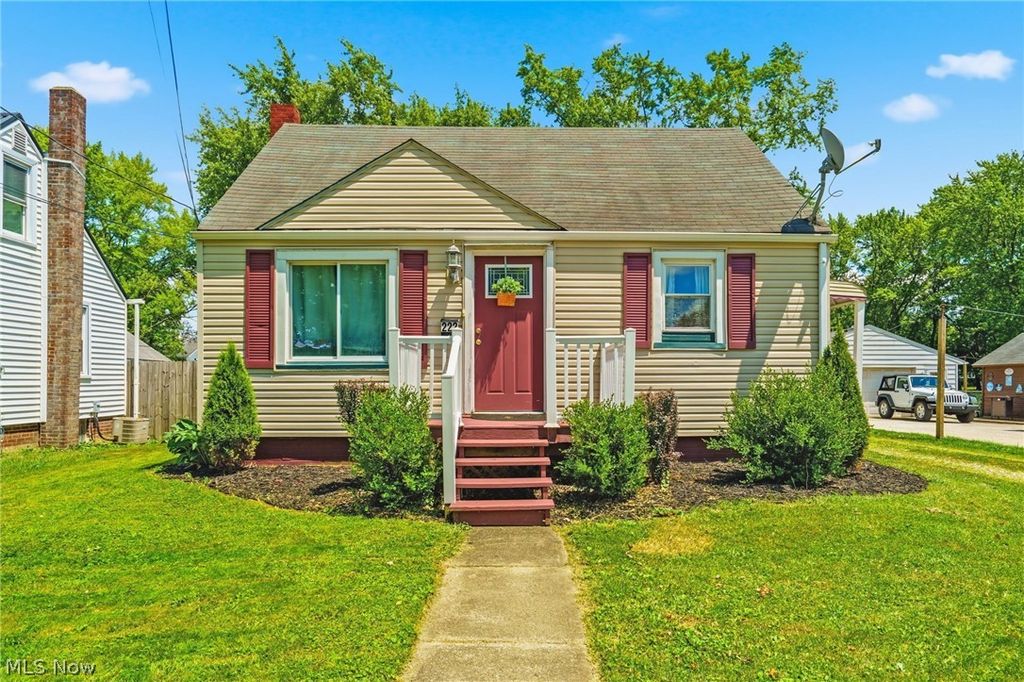 222 Genoa Avenue SW, Massillon, OH 44646