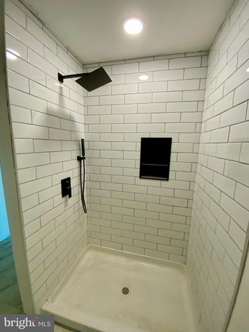 101 BEACHSIDE DR, Stevensville, MD 21666