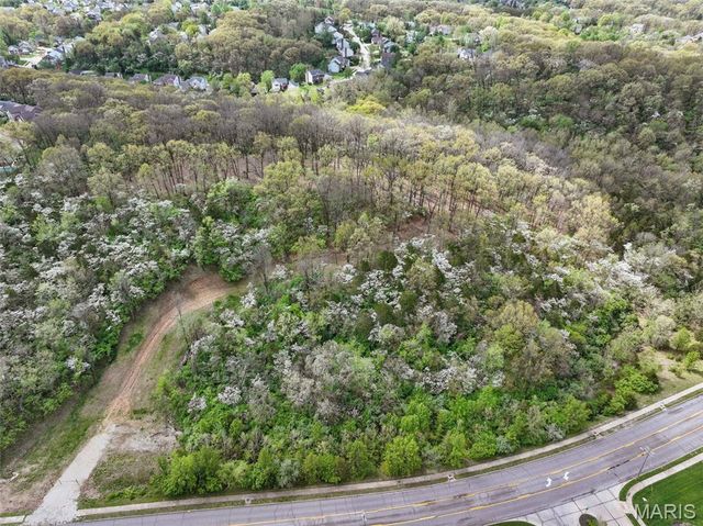 16404 Clayton Road, Wildwood, MO 63011