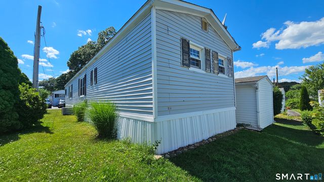 18 Broadway North, Westbrook, CT 06498