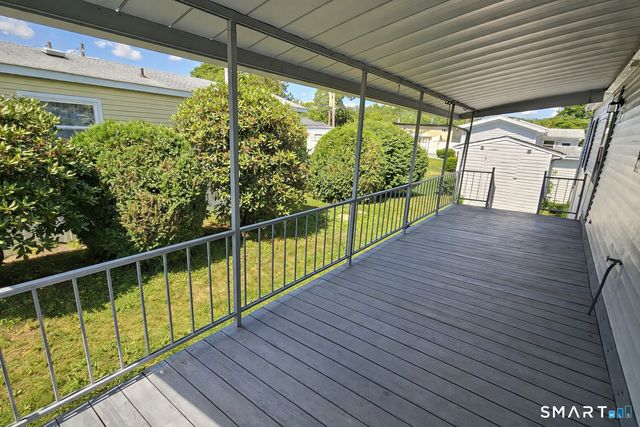 18 Broadway North, Westbrook, CT 06498