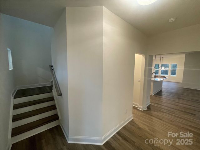 4004 Grommet Court, Matthews, NC 28105