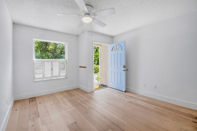 19 Lockhart Ln, St Augustine, FL 32080