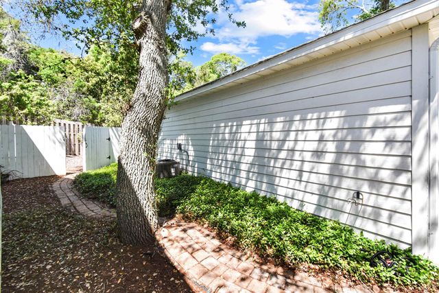19 Lockhart Ln, St Augustine, FL 32080