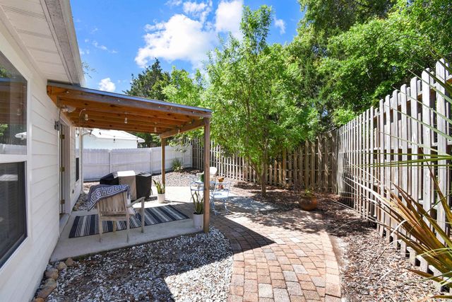 19 Lockhart Ln, St Augustine, FL 32080