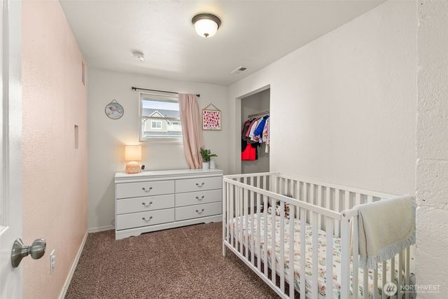 120 Tacoma Avenue NW, Orting, WA 98360